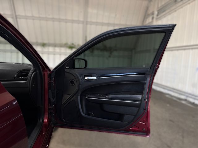 2019 Chrysler 300 S | Houston, TX | Texas Star Motors