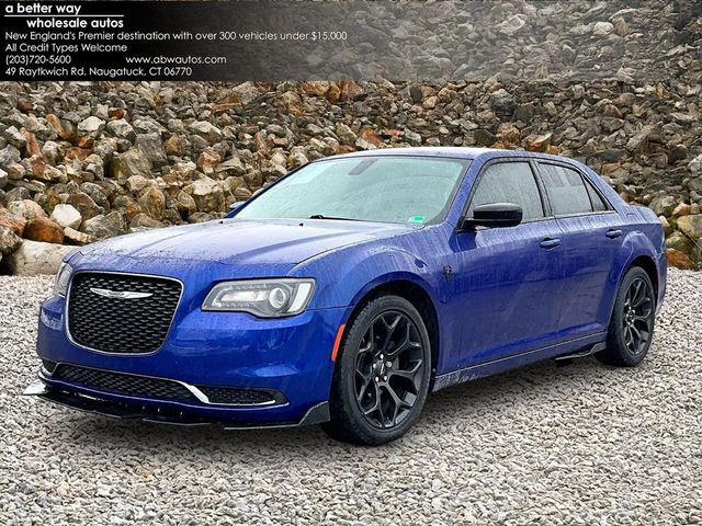 2019 Chrysler 300 Touring | Naugatuck, Connecticut | A Better Way Wholesale Autos-CT