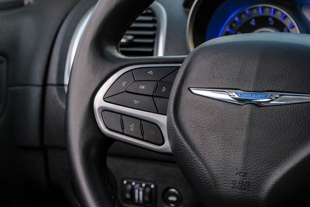 2019 Chrysler 300 Touring 2019 Chrysler 300 Touring