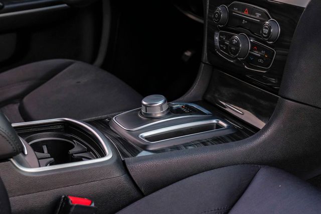 2019 Chrysler 300 Touring