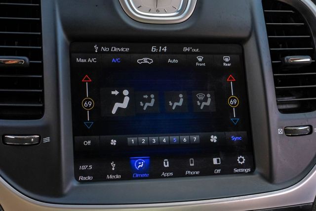 2019 Chrysler 300 Touring