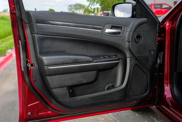 2019 Chrysler 300 Touring 2019 Chrysler 300 Touring