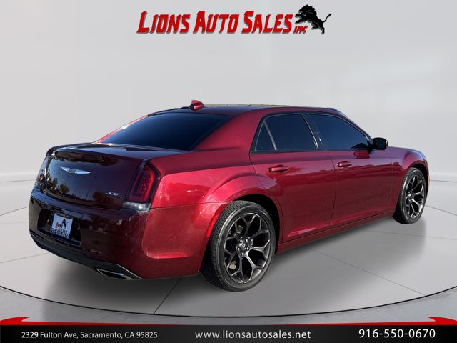 2019 Chrysler 300 S