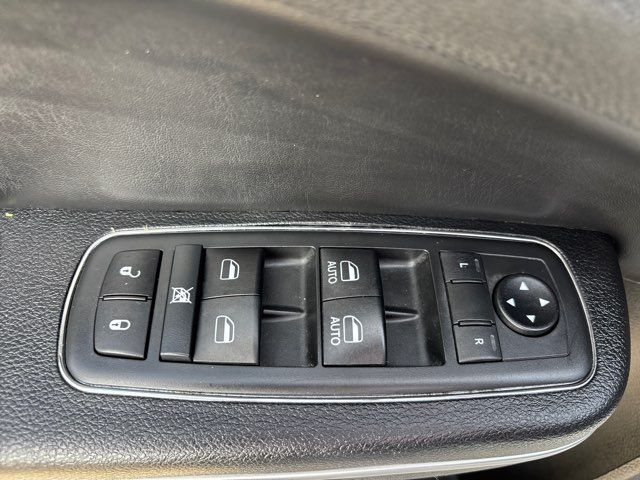 2019 Chrysler 300 S | San Antonio, TX | Clear Choice Automotive South