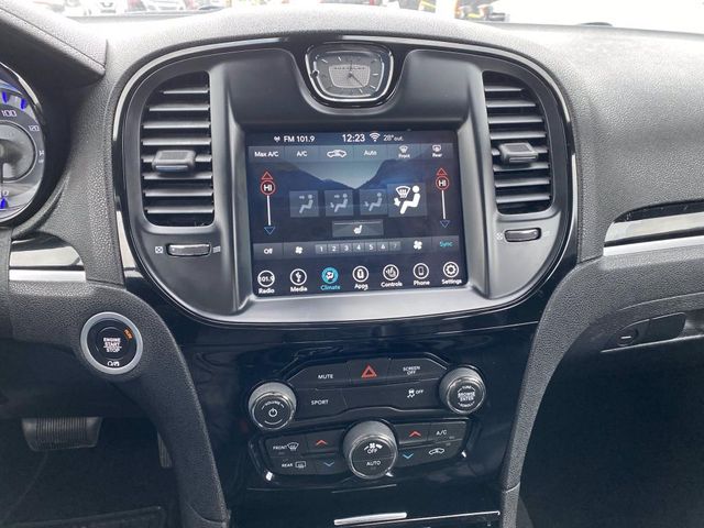 2019 Chrysler 300 300S