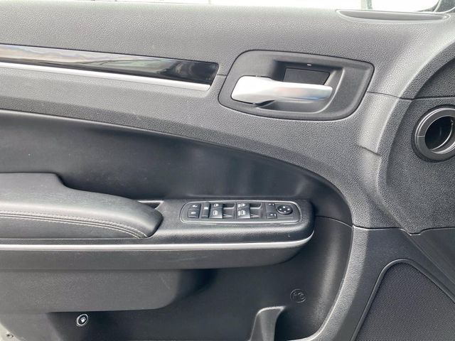 2019 Chrysler 300 300S