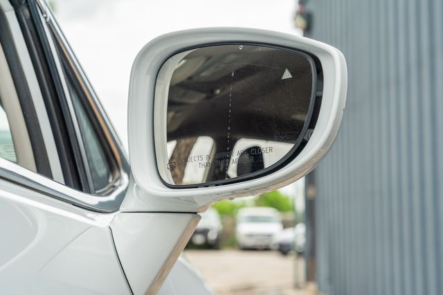 2019 Chrysler Pacifica Touring L / LOADED / LUXURY / ALWAYS TEXAS OWNED | Austin, TX | Rocky Mountain Truck Stop Austin