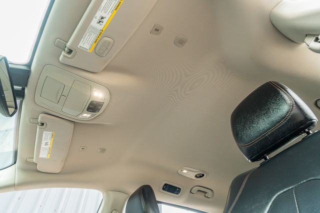 2019 Chrysler Pacifica Touring L / LOADED / LUXURY / ALWAYS TEXAS OWNED | Austin, TX | Rocky Mountain Truck Stop Austin 2019 Chrysler Pacifica Touring L / LOADED / LUXURY / ALWAYS TEXAS OWNED | Austin, TX | Rocky Mountain Truck Stop Austin