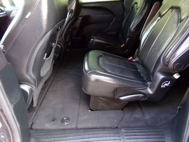 2019 Chrysler Pacifica TOURING L | Gonzales, TX | West Motors 2019 Chrysler Pacifica TOURING L | Gonzales, TX | West Motors