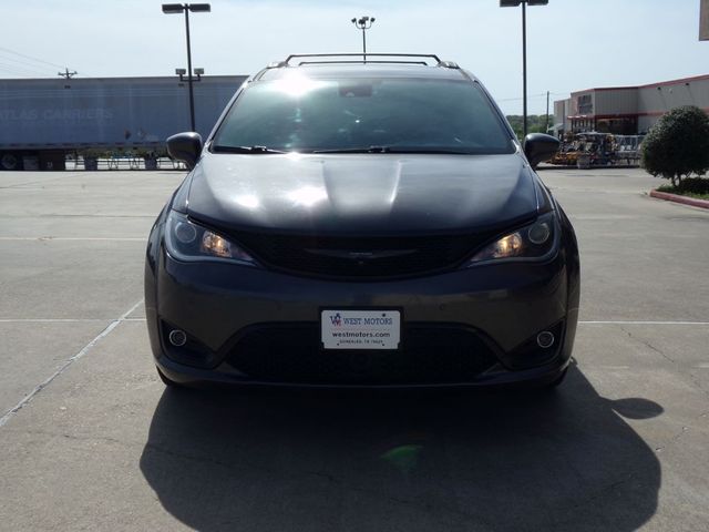 2019 Chrysler Pacifica TOURING L | Gonzales, TX | West Motors 2019 Chrysler Pacifica TOURING L | Gonzales, TX | West Motors