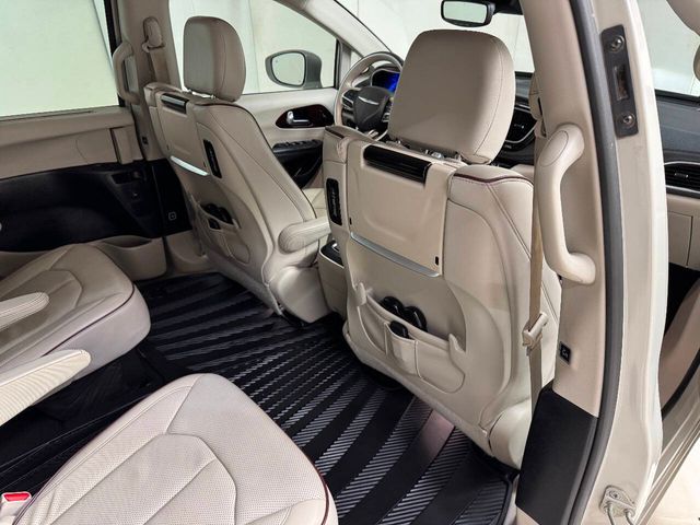 2019 Chrysler Pacifica Limited 4dr Mini Van | Houston, TX | Houston Auto Credit 2019 Chrysler Pacifica Limited 4dr Mini Van | Houston, TX | Houston Auto Credit