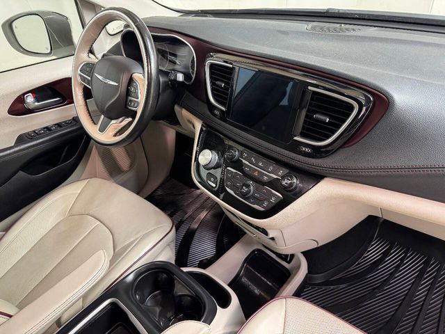 2019 Chrysler Pacifica Limited 4dr Mini Van | Houston, TX | Houston Auto Credit 2019 Chrysler Pacifica Limited 4dr Mini Van | Houston, TX | Houston Auto Credit