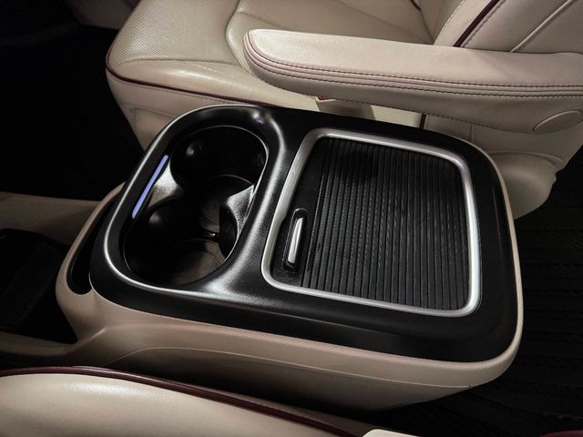 2019 Chrysler Pacifica Limited 4dr Mini Van | Houston, TX | Houston Auto Credit 2019 Chrysler Pacifica Limited 4dr Mini Van | Houston, TX | Houston Auto Credit