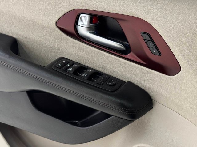 2019 Chrysler Pacifica Limited 4dr Mini Van | Houston, TX | Houston Auto Credit 2019 Chrysler Pacifica Limited 4dr Mini Van | Houston, TX | Houston Auto Credit