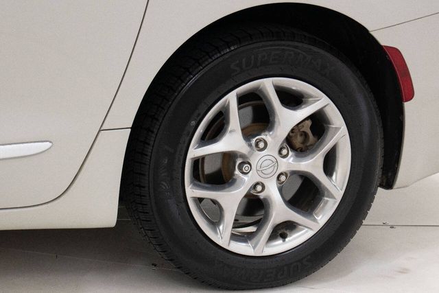 2019 Chrysler Pacifica Limited 4dr Mini Van | Houston, TX | Houston Auto Credit 2019 Chrysler Pacifica Limited 4dr Mini Van | Houston, TX | Houston Auto Credit