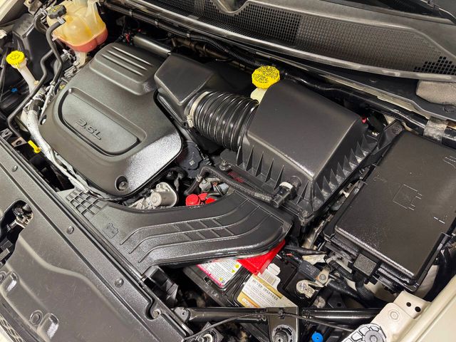 2019 Chrysler Pacifica Limited 4dr Mini Van | Houston, TX | Houston Auto Credit 2019 Chrysler Pacifica Limited 4dr Mini Van | Houston, TX | Houston Auto Credit