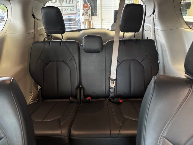 2019 Chrysler Pacifica Touring L | Rome, GA | Knight's Car Store 2019 Chrysler Pacifica Touring L | Rome, GA | Knight's Car Store