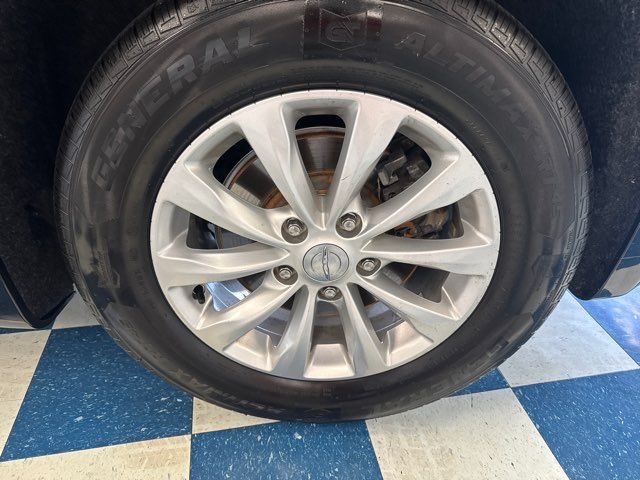 2019 Chrysler Pacifica Touring L | Rome, GA | Knight's Car Store 2019 Chrysler Pacifica Touring L | Rome, GA | Knight's Car Store