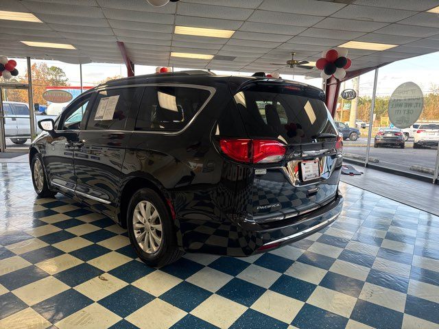 2019 Chrysler Pacifica Touring L | Rome, GA | Knight's Car Store 2019 Chrysler Pacifica Touring L | Rome, GA | Knight's Car Store