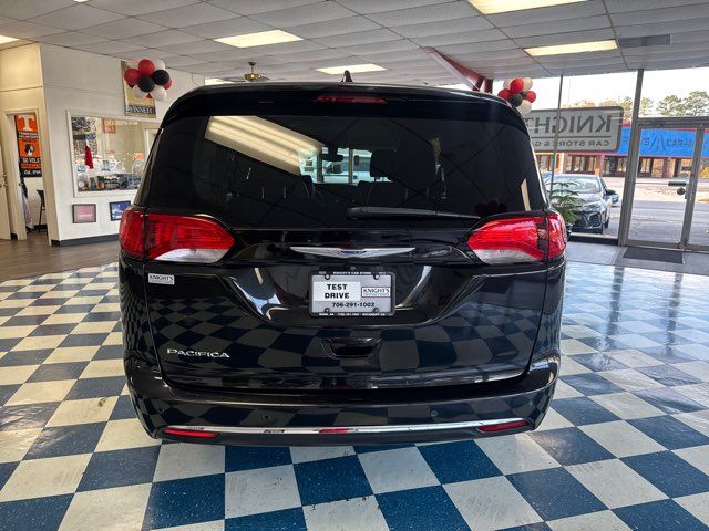 2019 Chrysler Pacifica Touring L | Rome, GA | Knight's Car Store 2019 Chrysler Pacifica Touring L | Rome, GA | Knight's Car Store