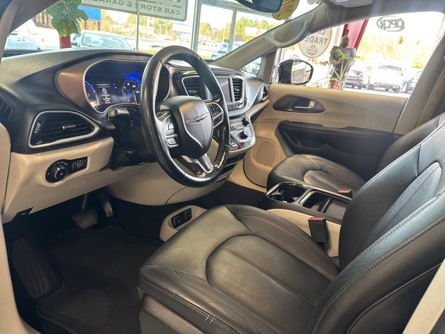 2019 Chrysler Pacifica Touring L | Rome, GA | Knight's Car Store 2019 Chrysler Pacifica Touring L | Rome, GA | Knight's Car Store