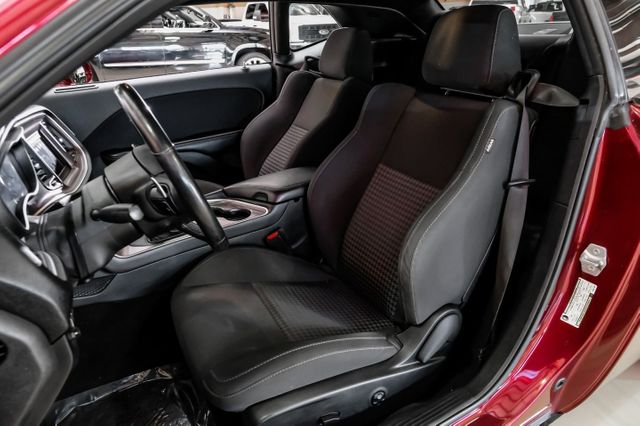 2019 Dodge Challenger R/T | Addison, TX | Mr Car Guys