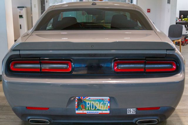 2019 Dodge Challenger SXT