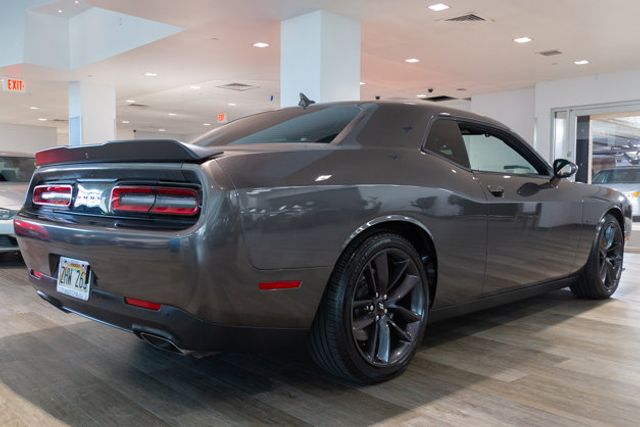 2019 Dodge  Challenger R/T Blacktop (Manual) Performance Handling Pkg