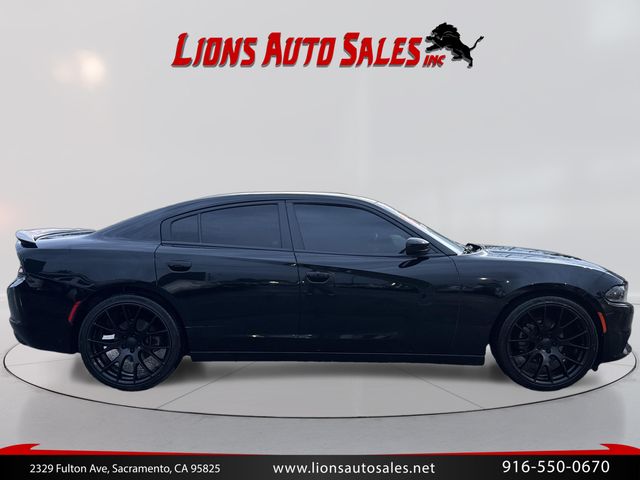 2019 Dodge Charger SXT