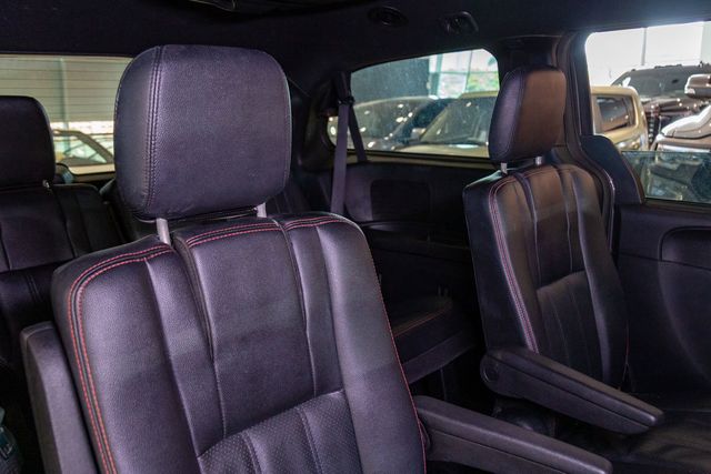 2019 Dodge Grand Caravan 3rd row GT
