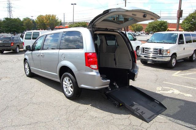 2019 Dodge Grand Caravan SXT w/Lift | Charlotte, North Carolina | ADVENTURE VANS 2019 Dodge Grand Caravan SXT w/Lift | Charlotte, North Carolina | ADVENTURE VANS