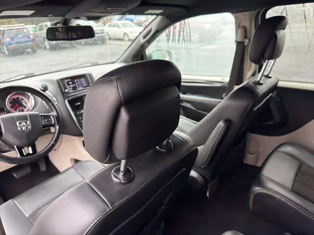 2019 Dodge Grand Caravan SXT 35th Anniversary Edition