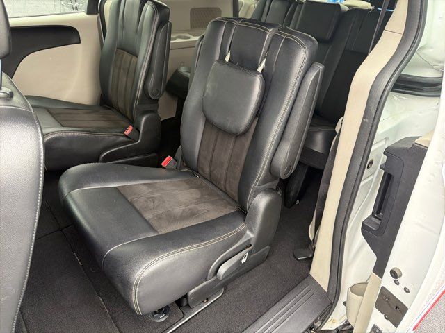 2019 Dodge Grand Caravan SXT 35th Anniversary Edition
