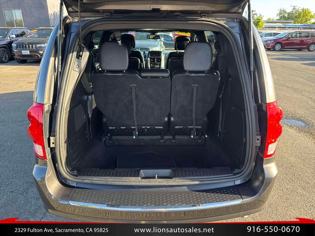 2019 Dodge Grand Caravan GT Super Clean
