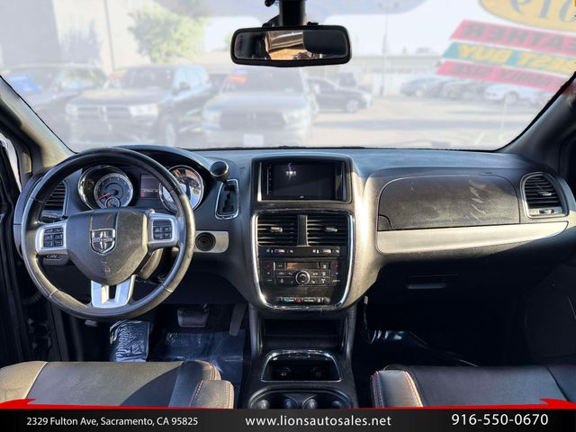 2019 Dodge Grand Caravan GT Super Clean