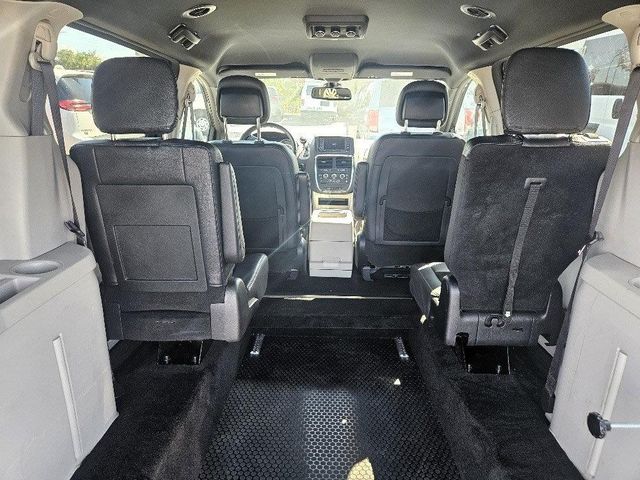 2019 Dodge Grand Caravan SXT  Wheelchair Van Handicap Ramp Van