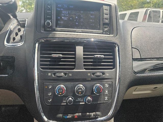 2019 Dodge Grand Caravan SXT  Wheelchair Van Handicap Ramp Van