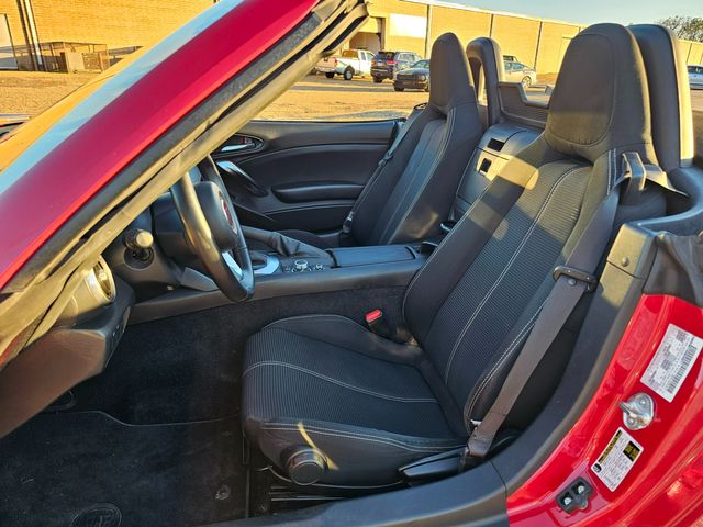 2019 Fiat 124 Spider Classica 2019 Fiat 124 Spider Classica