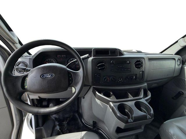 2019 Ford E-Series E-450 SD | Arlington Heights, IL | Gmotorcars