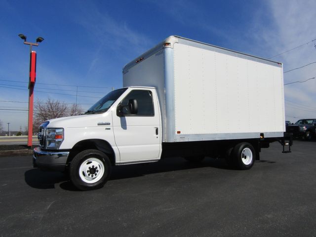 2019 Ford E350 14' Box Truck with Lift Gate