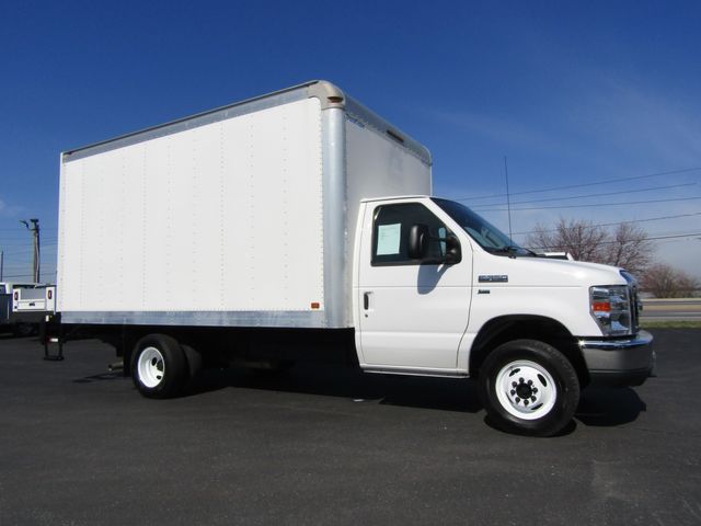 2019 Ford E350 14' Box Truck with Lift Gate 2019 Ford E350 14' Box Truck with Lift Gate