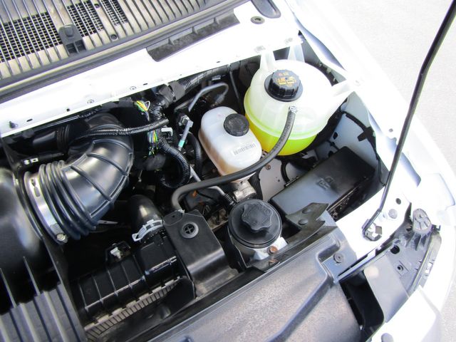 2019 Ford E350 14' Box Truck with Lift Gate