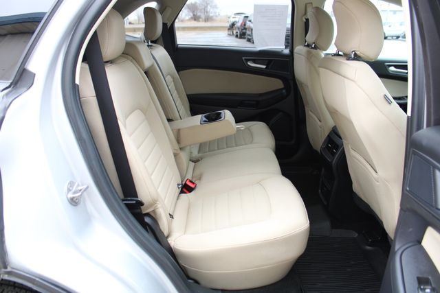 2019 Ford Edge SE AWD