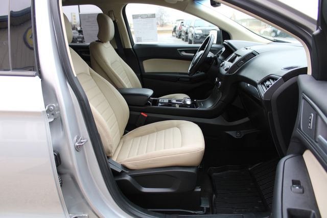 2019 Ford Edge SE AWD