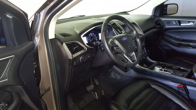 2019 Ford Edge SEL | Carrollton, TX | Legend Motorcars of Carrollton