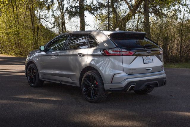 2019 Ford Edge ST w/ AWD, Heated and Cooled Seats