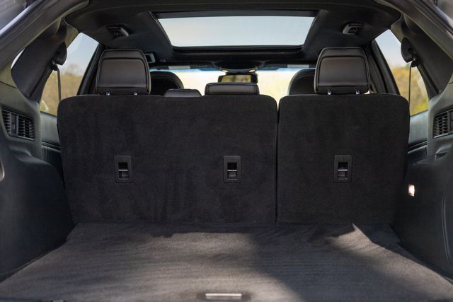 2019 Ford Edge ST w/ AWD, Heated and Cooled Seats