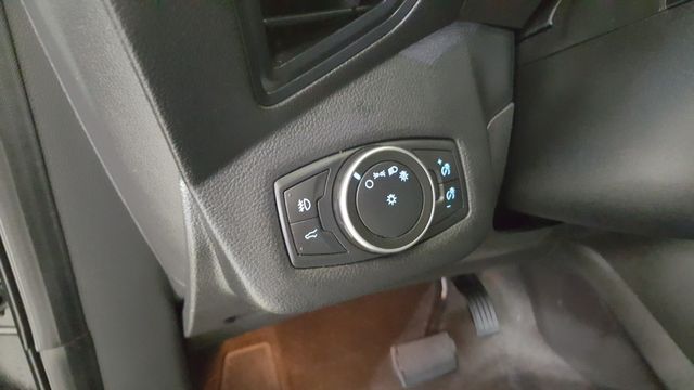 2019 Ford Escape SE | Carrollton, TX | Legend Motorcars of Carrollton 2019 Ford Escape SE | Carrollton, TX | Legend Motorcars of Carrollton