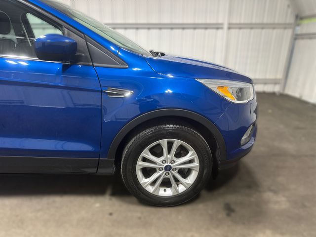 2019 Ford ESCAPE SE 2019 Ford ESCAPE SE