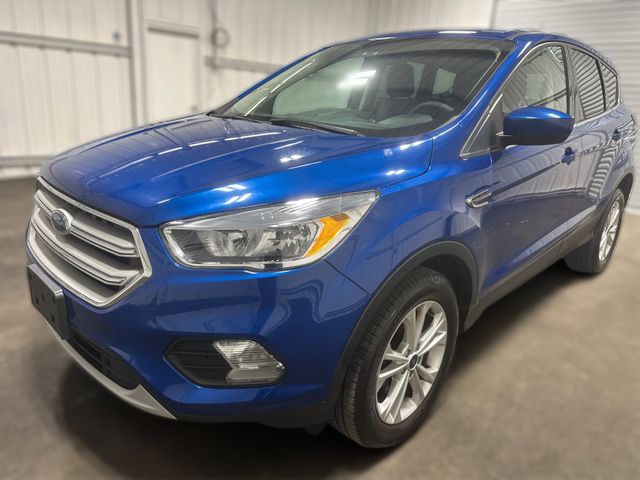 2019 Ford ESCAPE SE 2019 Ford ESCAPE SE